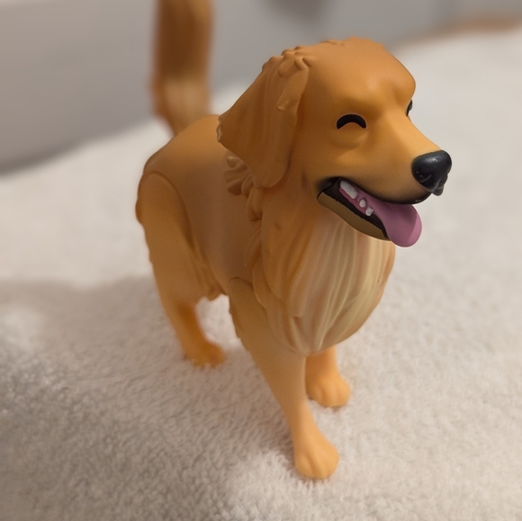 Youtooz Tucker Budzyn vinyl golden retriever, ultra rare - Picture 10 of 12